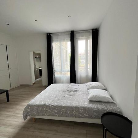 Peacefull, Face A La Cathedrale Apartment แร็งส์ ภายนอก รูปภาพ