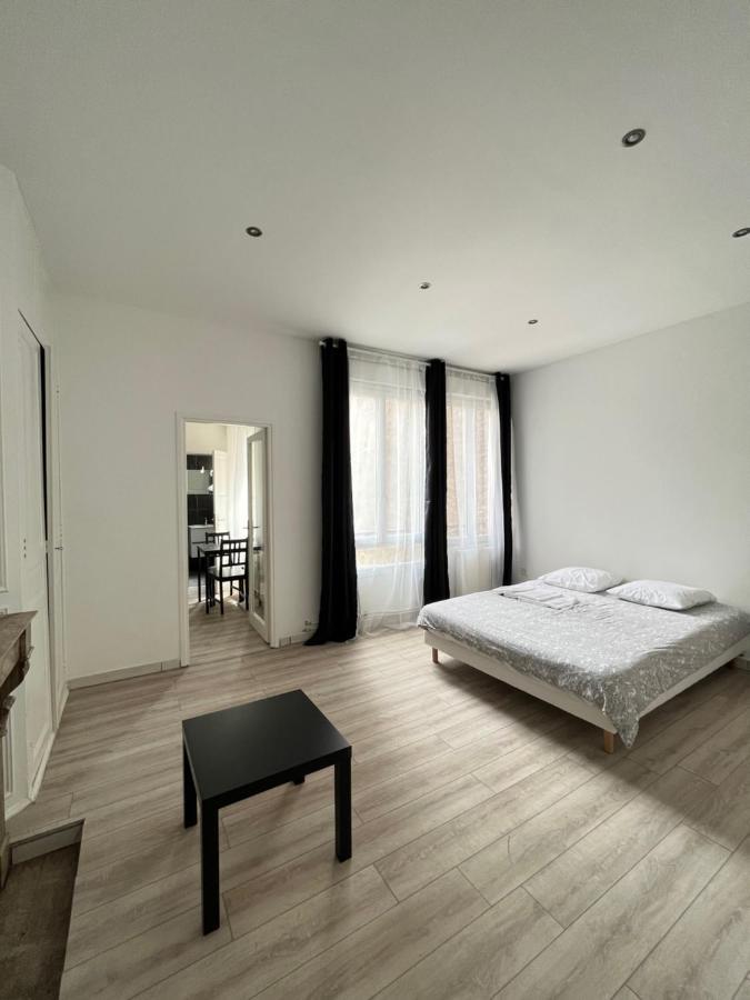 Peacefull, Face A La Cathedrale Apartment แร็งส์ ภายนอก รูปภาพ