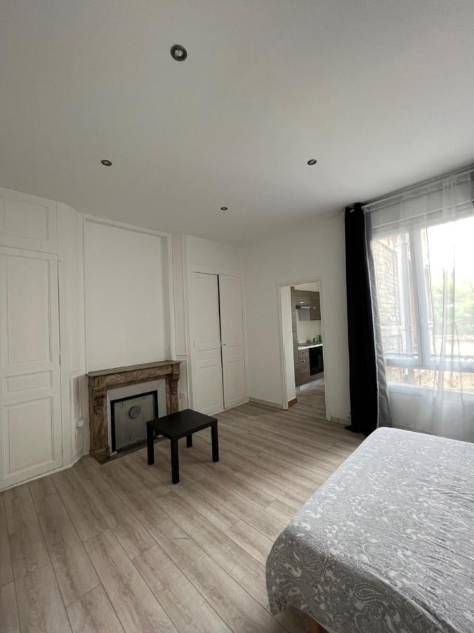 Peacefull, Face A La Cathedrale Apartment แร็งส์ ภายนอก รูปภาพ